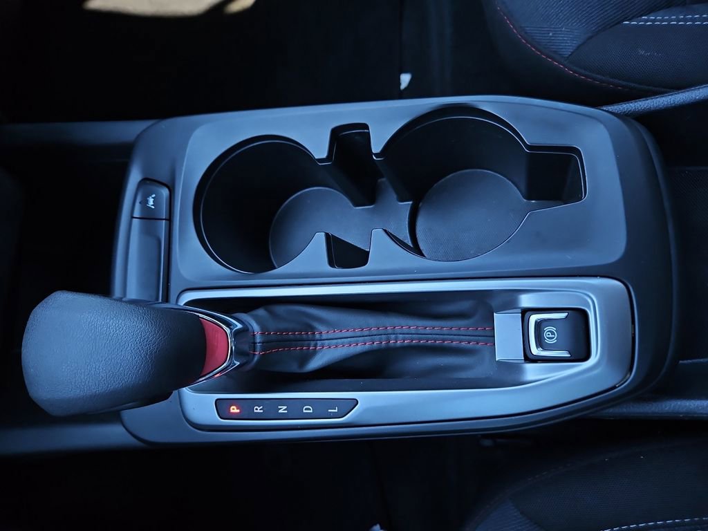 Used 2025 Chevrolet Trax RS w/ Driver Confidence Package image 25