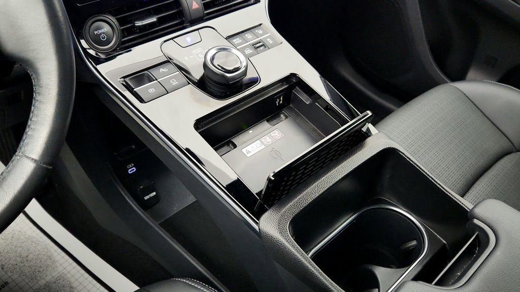 Used 2023 Subaru Solterra AWD image 16