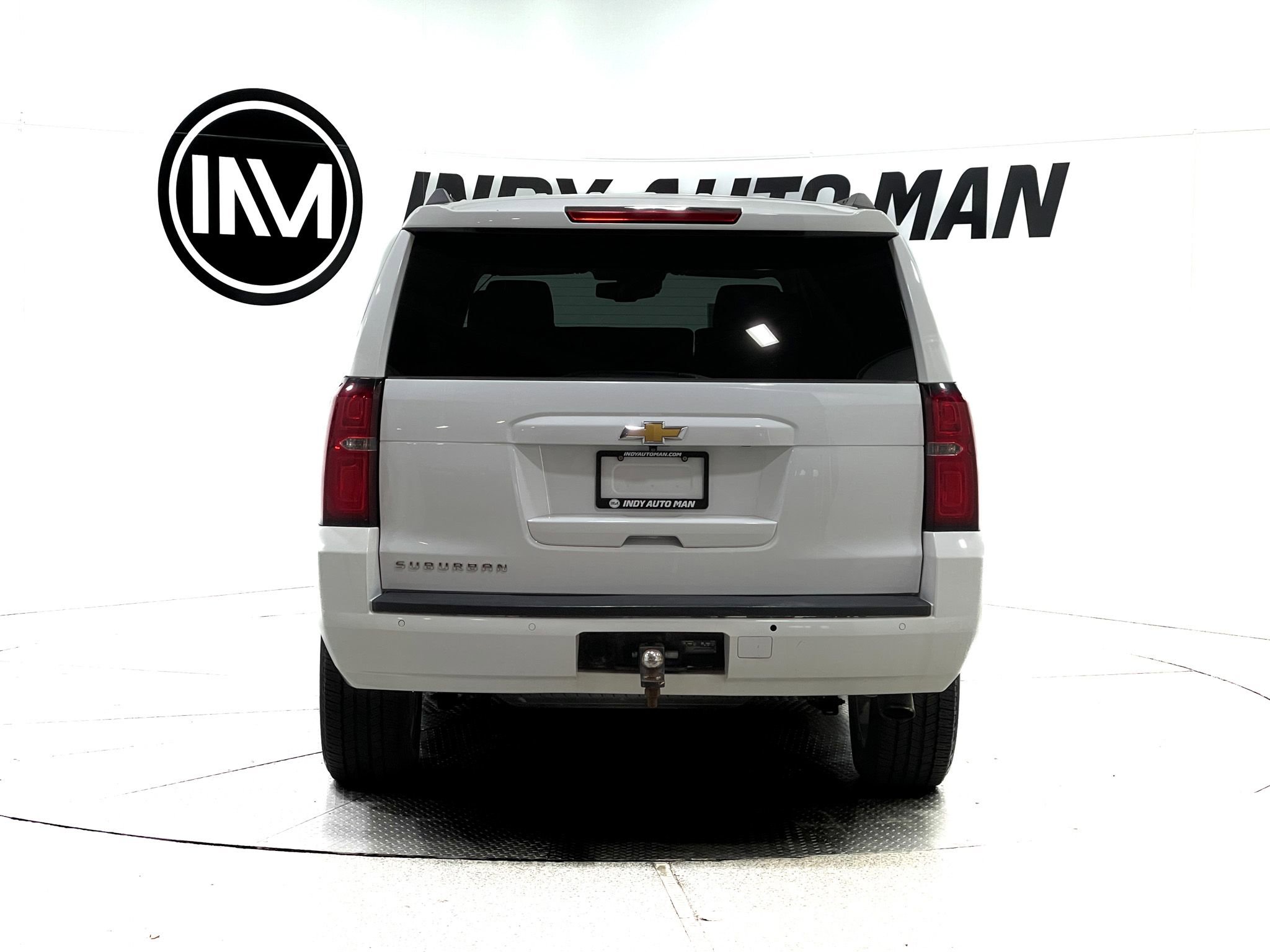 Used 2018 Chevrolet Suburban LT image 5