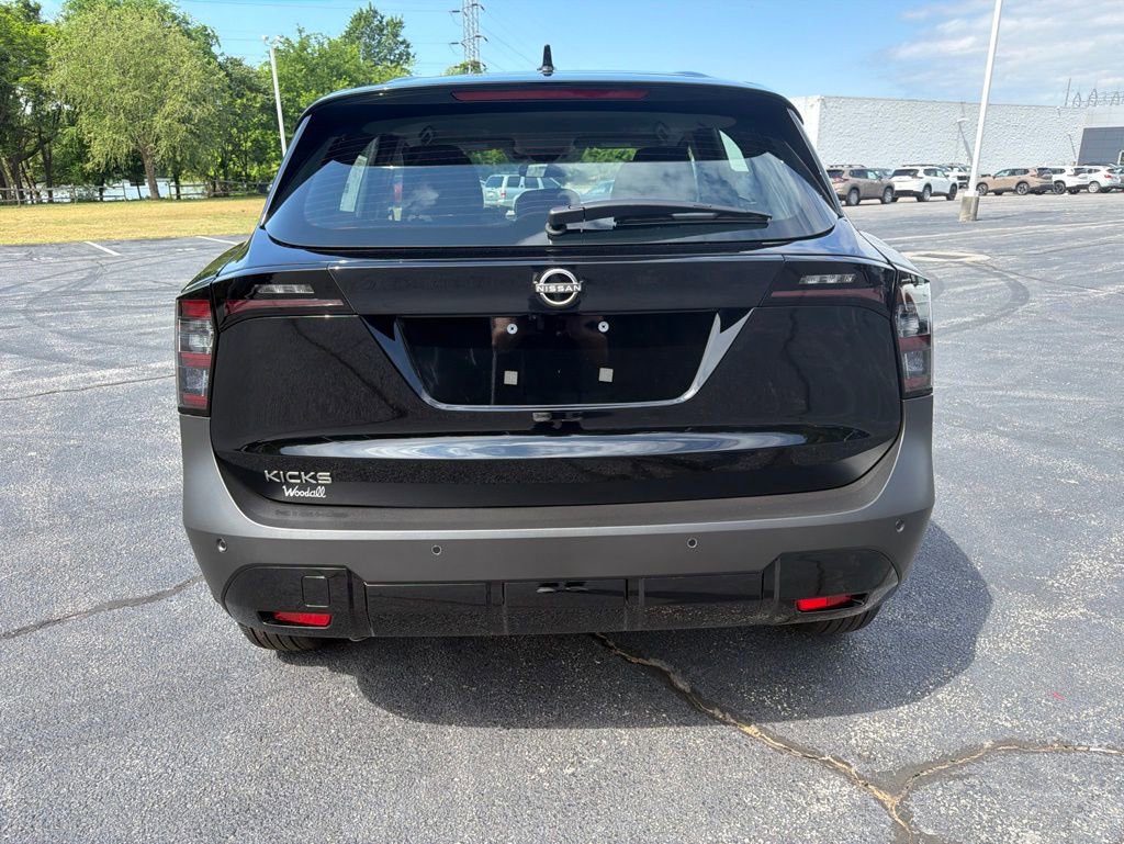 New 2026 Nissan Kicks S w/ Charging Package FWD image 4
