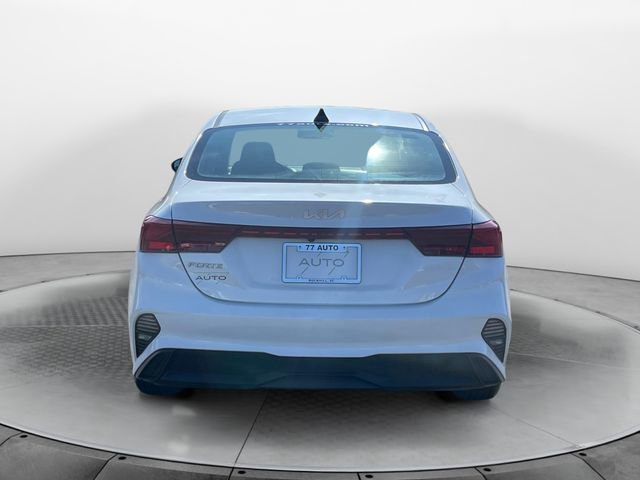 Used 2023 Kia Forte LXS image 4