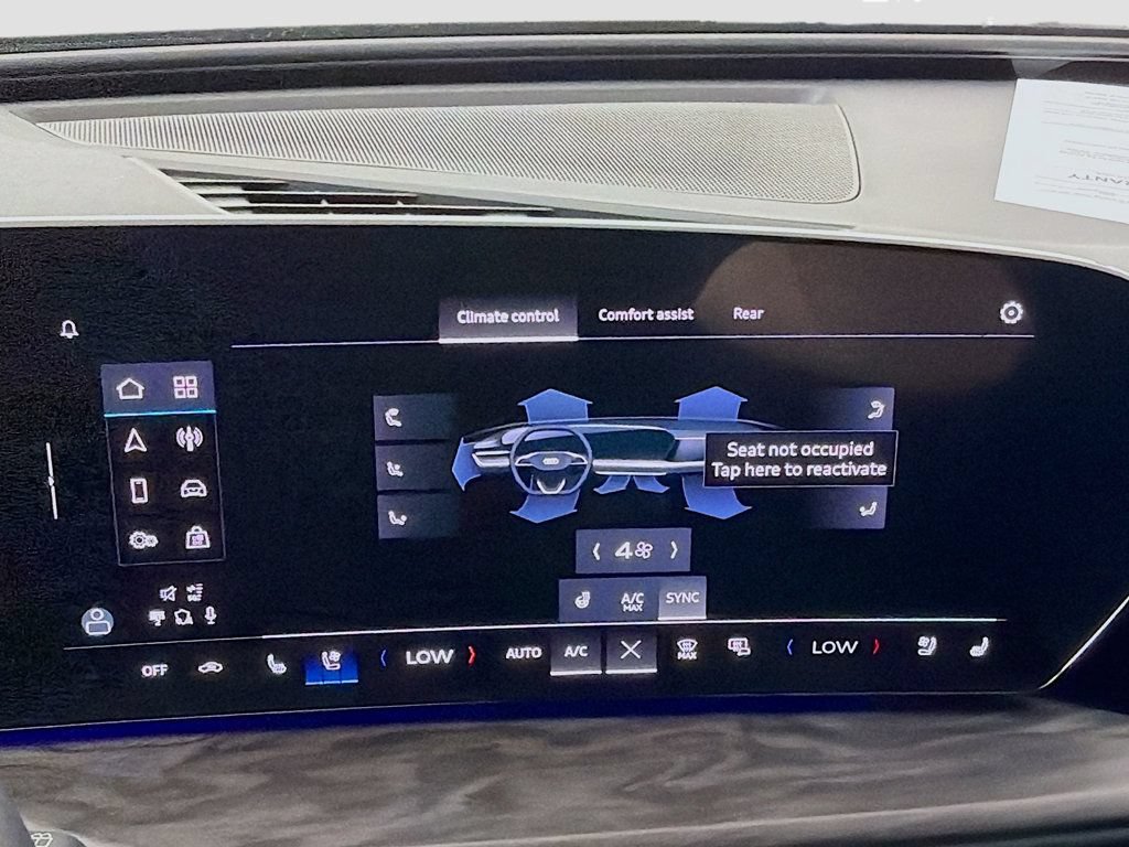 Certified 2025 Audi Q5 Premium Plus w/ Premium Plus AWD/4WD image 16