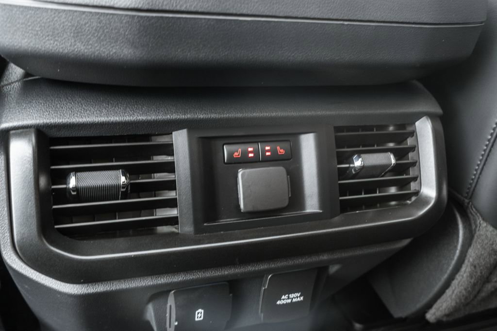 Used 2023 Ford F150 Raptor image 36