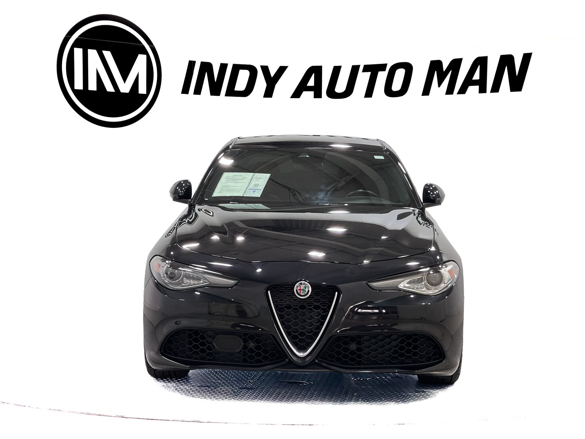 Used 2022 Alfa Romeo Giulia Ti AWD/4WD image 9