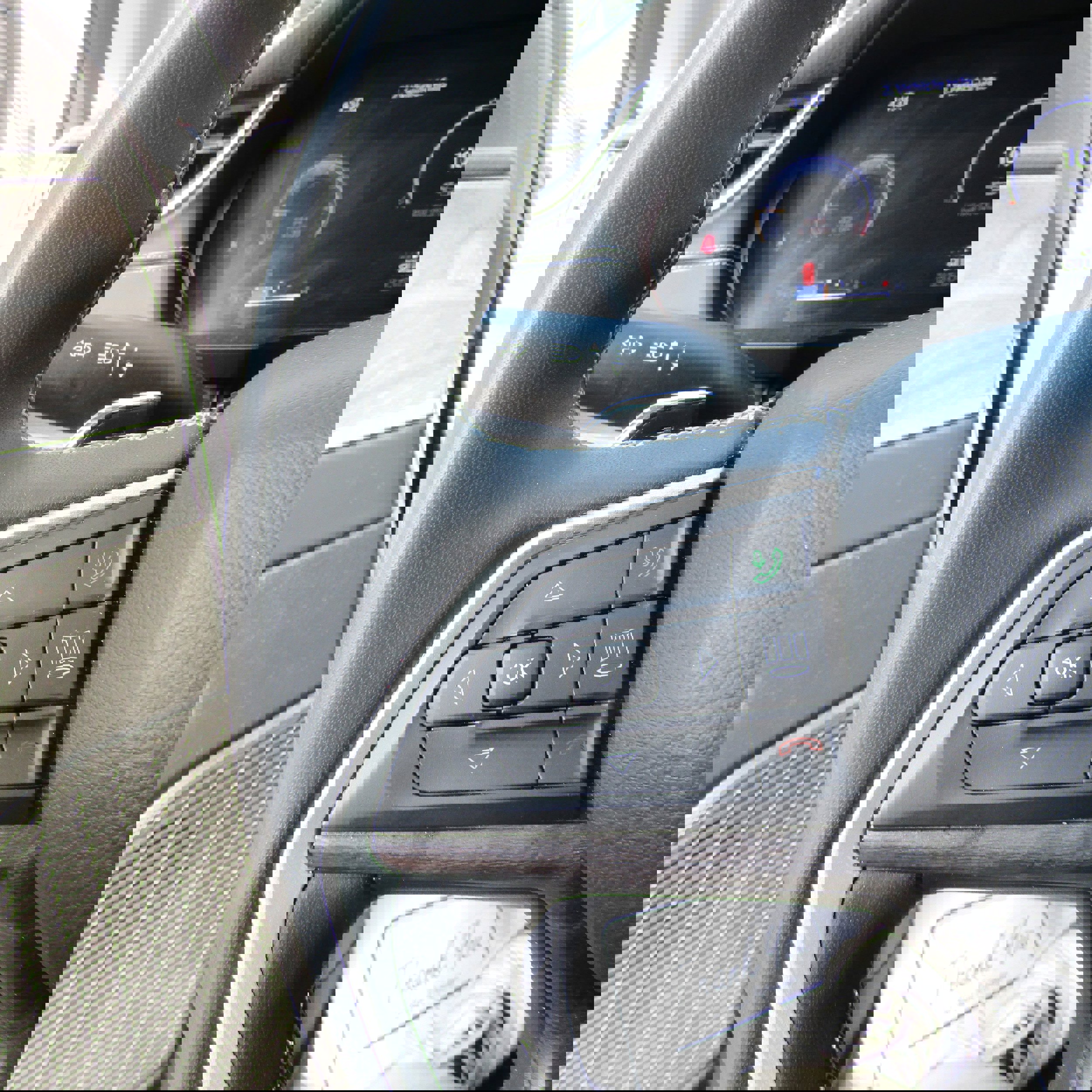 Used 2023 Jeep Grand Cherokee Limited image 21