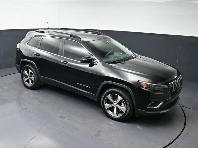 Used 2022 Jeep Cherokee Limited image 11