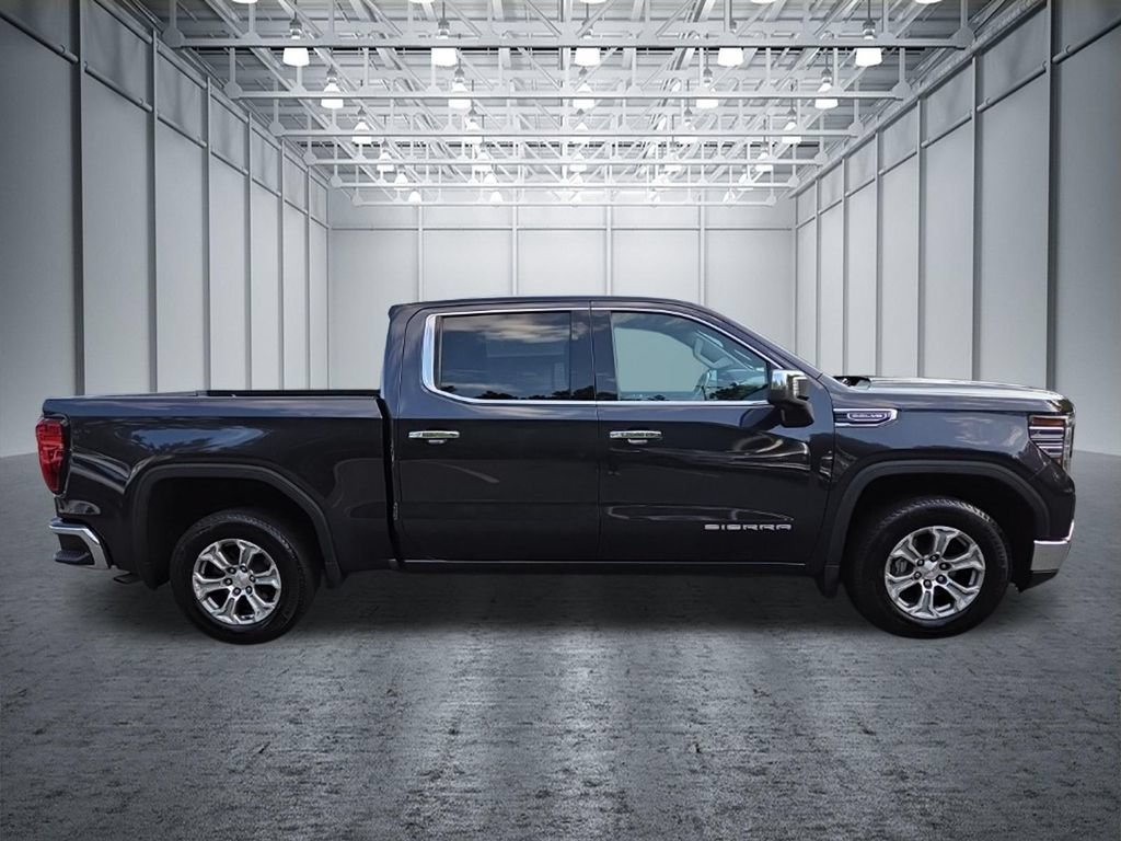 Used 2025 GMC Sierra 1500 SLT RWD image 9