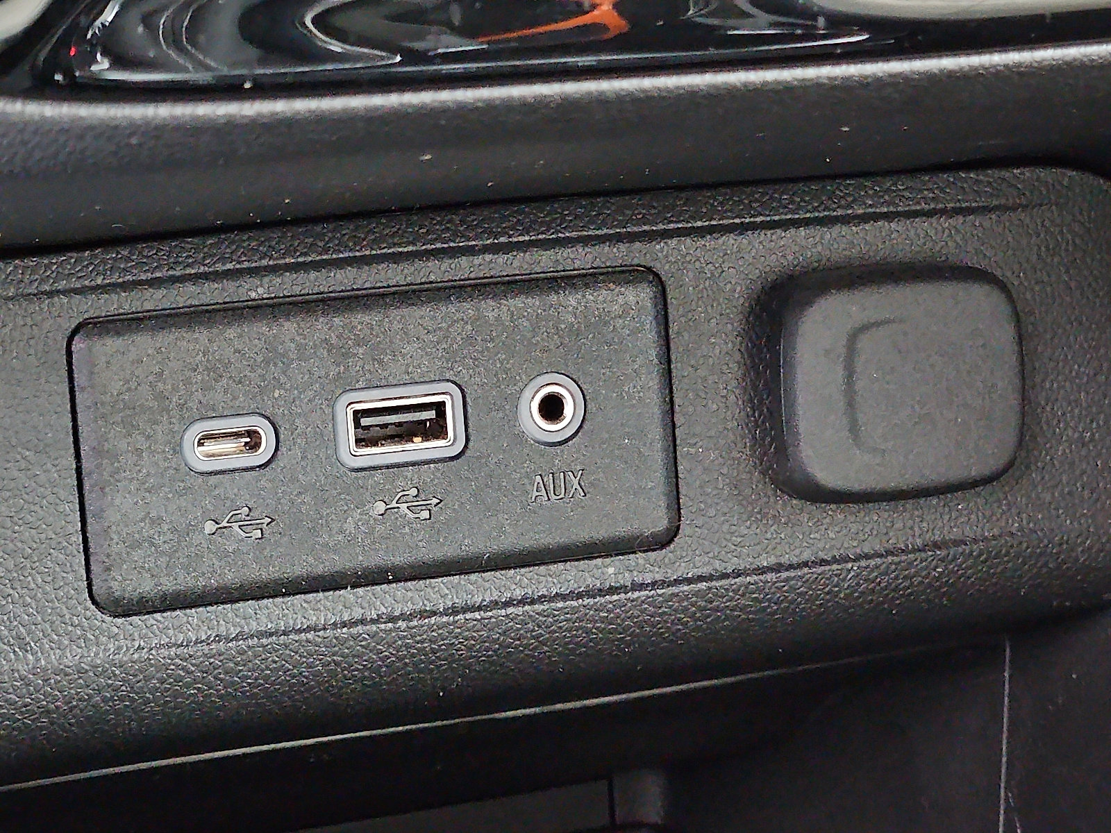 Certified 2023 Buick Encore GX Select image 24