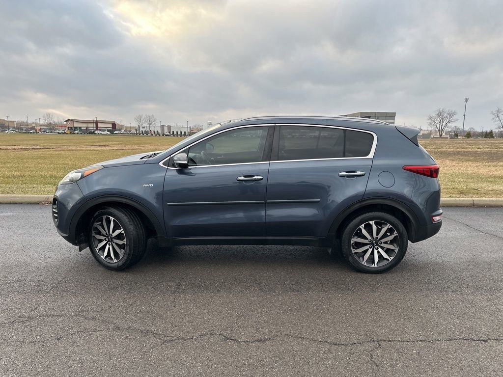 Used 2017 Kia Sportage EX w/ EX Technology Package image 8