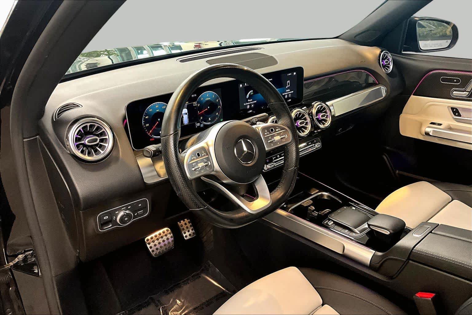 Used 2021 Mercedes-Benz GLB 250 image 16