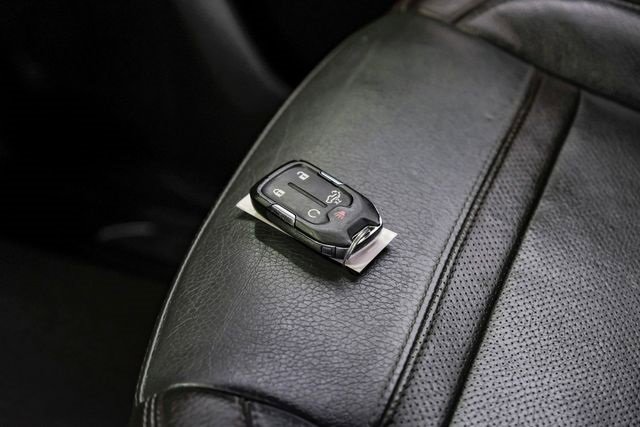 Used 2022 GMC Sierra 3500 Denali w/ Denali Black Diamond Edition image 51