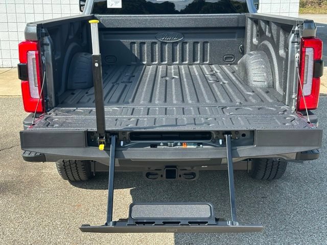New 2026 Ford F350 Platinum AWD/4WD image 31