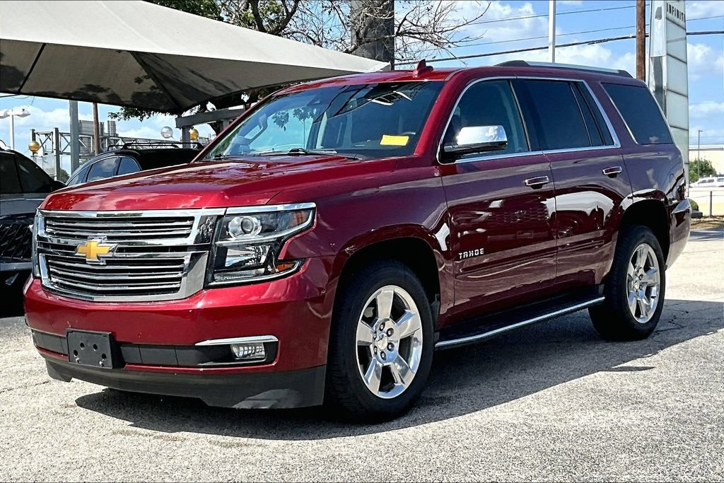 Used 2019 Chevrolet Tahoe Premier RWD image 2
