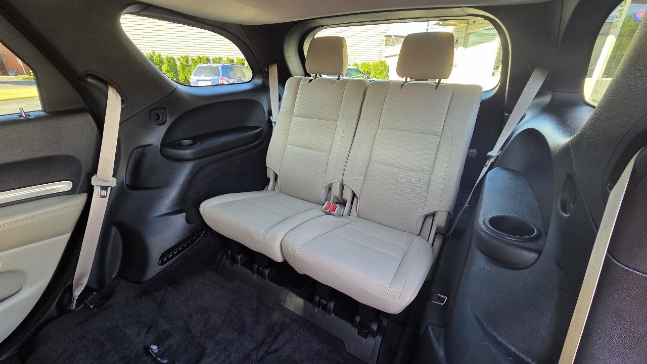 Used 2018 Dodge Durango SXT w/ Quick Order Package 2BB AWD/4WD image 18