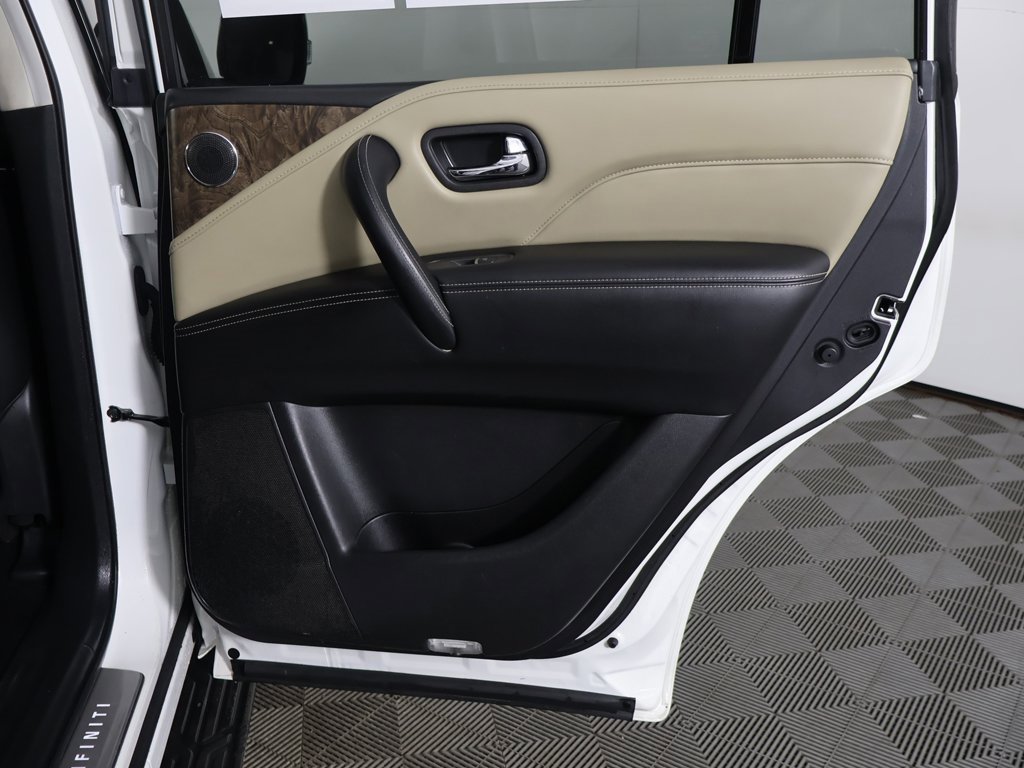 Used 2024 INFINITI QX80 Premium Select w/ Cargo Package image 29