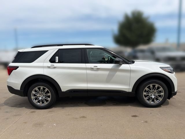 New 2026 Ford Explorer Active w/ Active Comfort Package AWD/4WD image 4