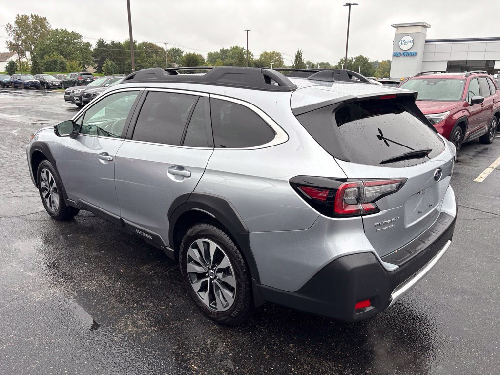 Certified 2025 Subaru Outback Limited w/ Popular Package #2 AWD/4WD image 4