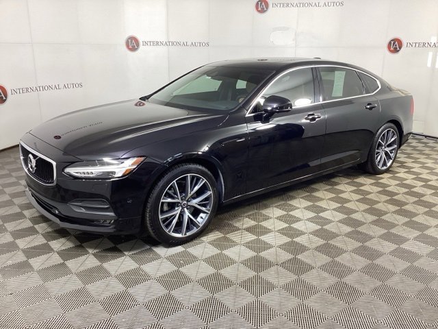 Used 2018 Volvo S90 T5 Momentum w/ Convenience Package
