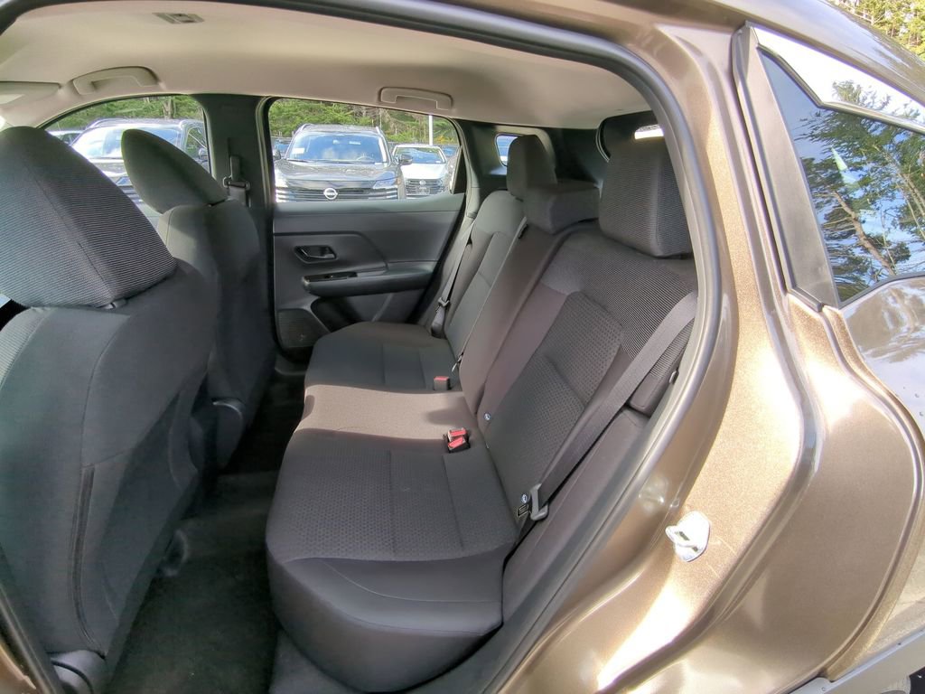 New 2026 Nissan Kicks S image 25