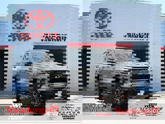 Used 2024 Chevrolet Colorado ZR2 w/ Technology Package