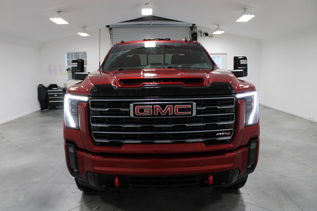 Used 2024 GMC Sierra 2500 AT4 w/ AT4 Premium Plus Package image 3