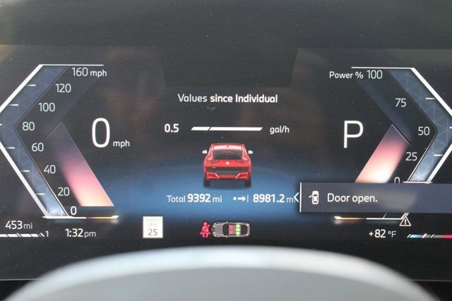 Used 2025 BMW X2 xDrive28i w/ Premium Package image 18