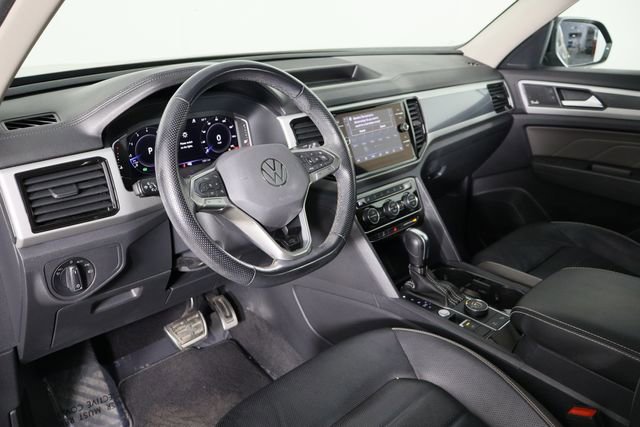 Used 2022 Volkswagen Atlas SEL Premium image 29