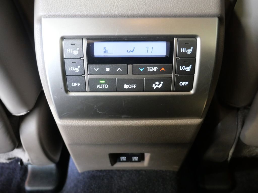 Used 2021 Lexus GX 460 Premium w/ Premium Package image 35