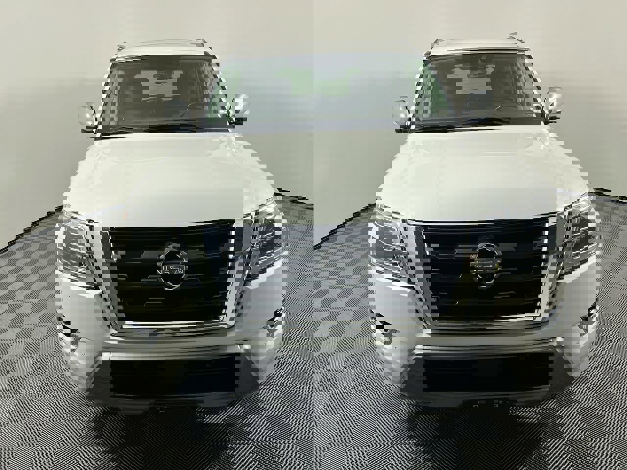 Used 2023 Nissan Armada Platinum w/ Captain's Chairs Package image 9