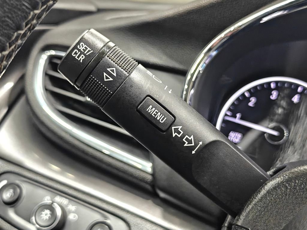 Used 2019 Buick Encore Essence w/ Experience Buick Package image 40