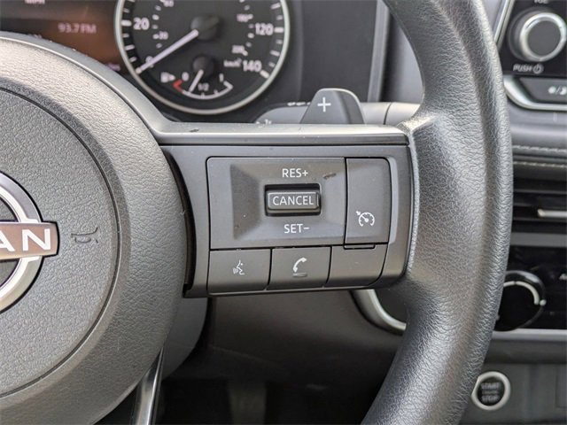 Used 2023 Nissan Rogue S image 18
