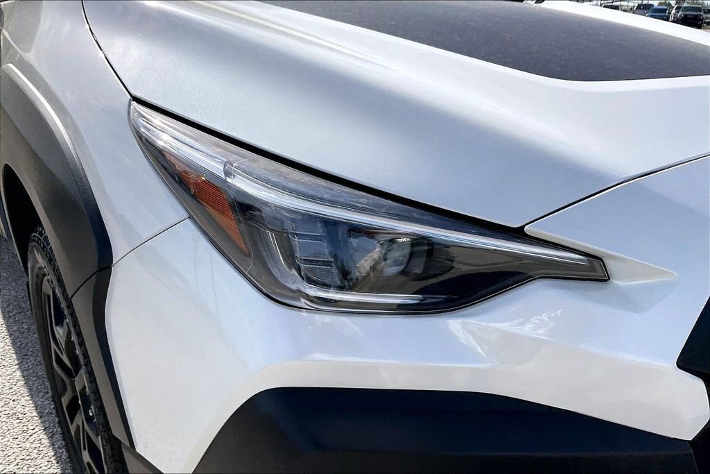 Used 2025 Subaru Crosstrek 2.5i Wilderness w/ Crosstrek Mirror Package image 33