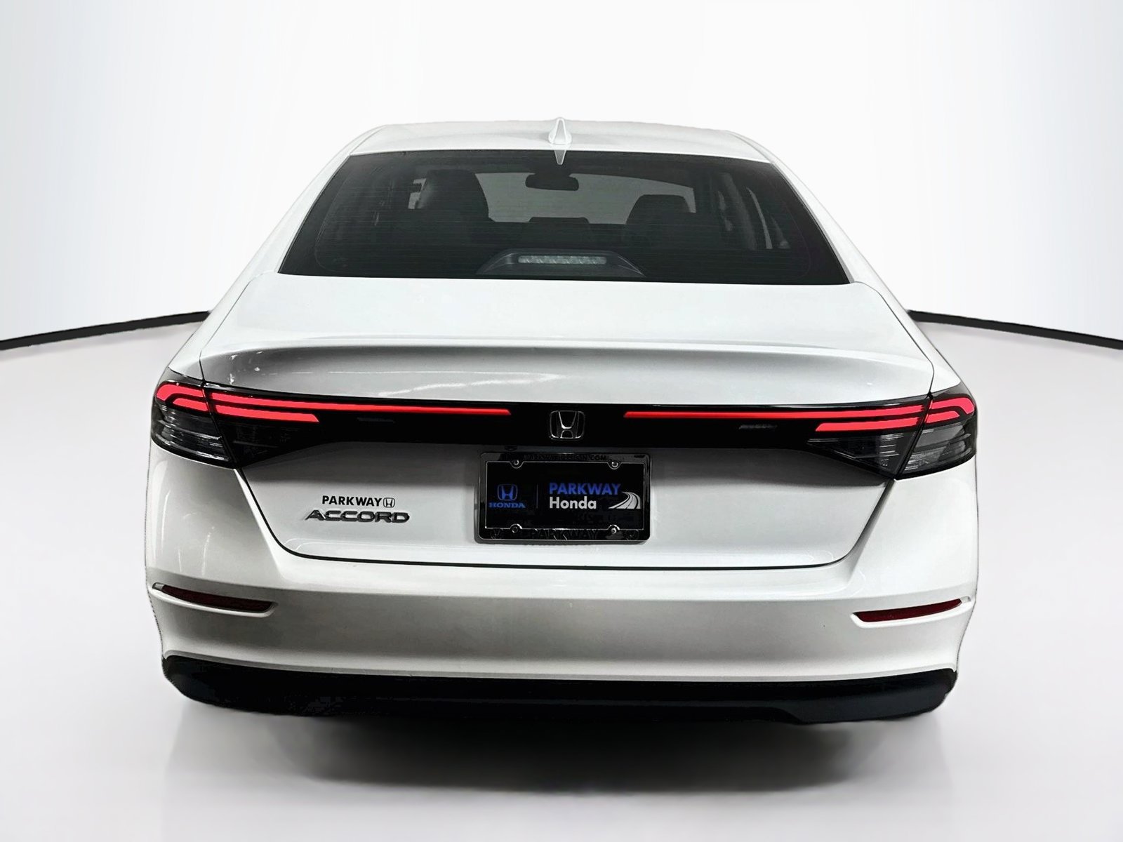Used 2024 Honda Accord LX image 6