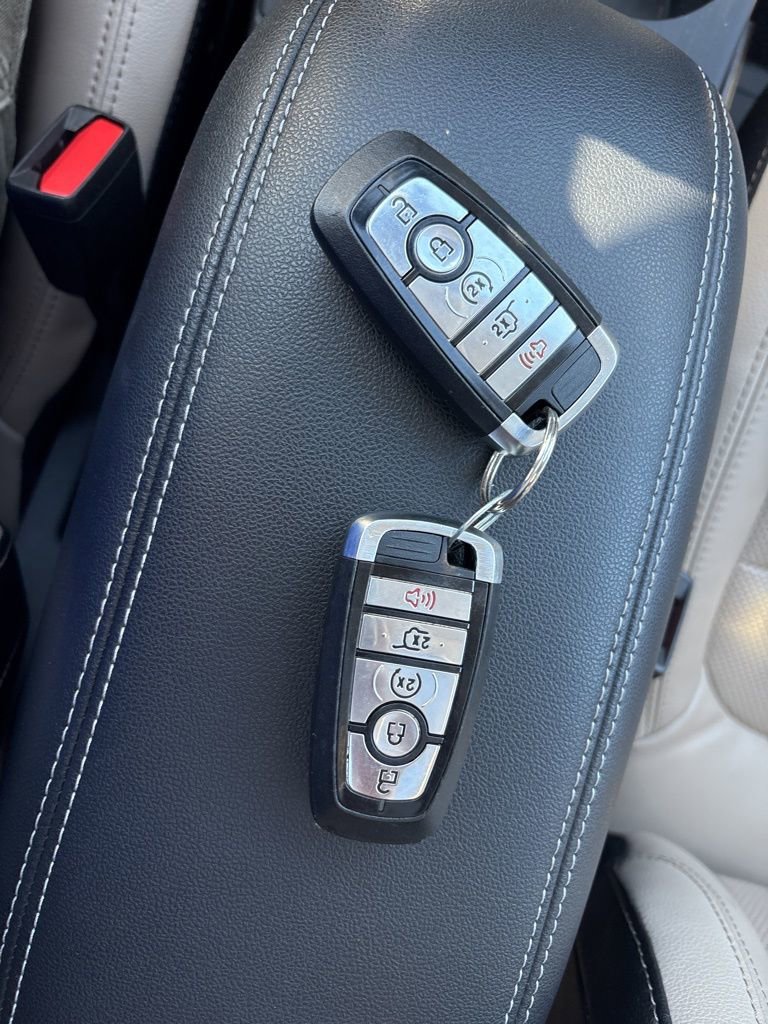 Certified 2022 Ford Escape SEL w/ Technology Package image 12