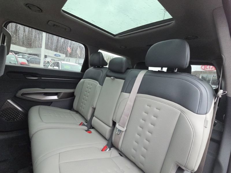 New 2026 Kia EV9 Wind image 28