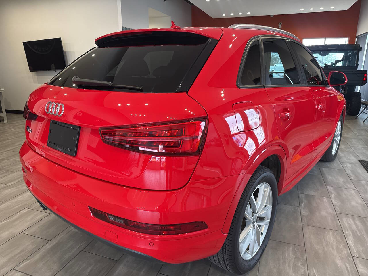 Used 2018 Audi Q3 2.0T Premium image 14