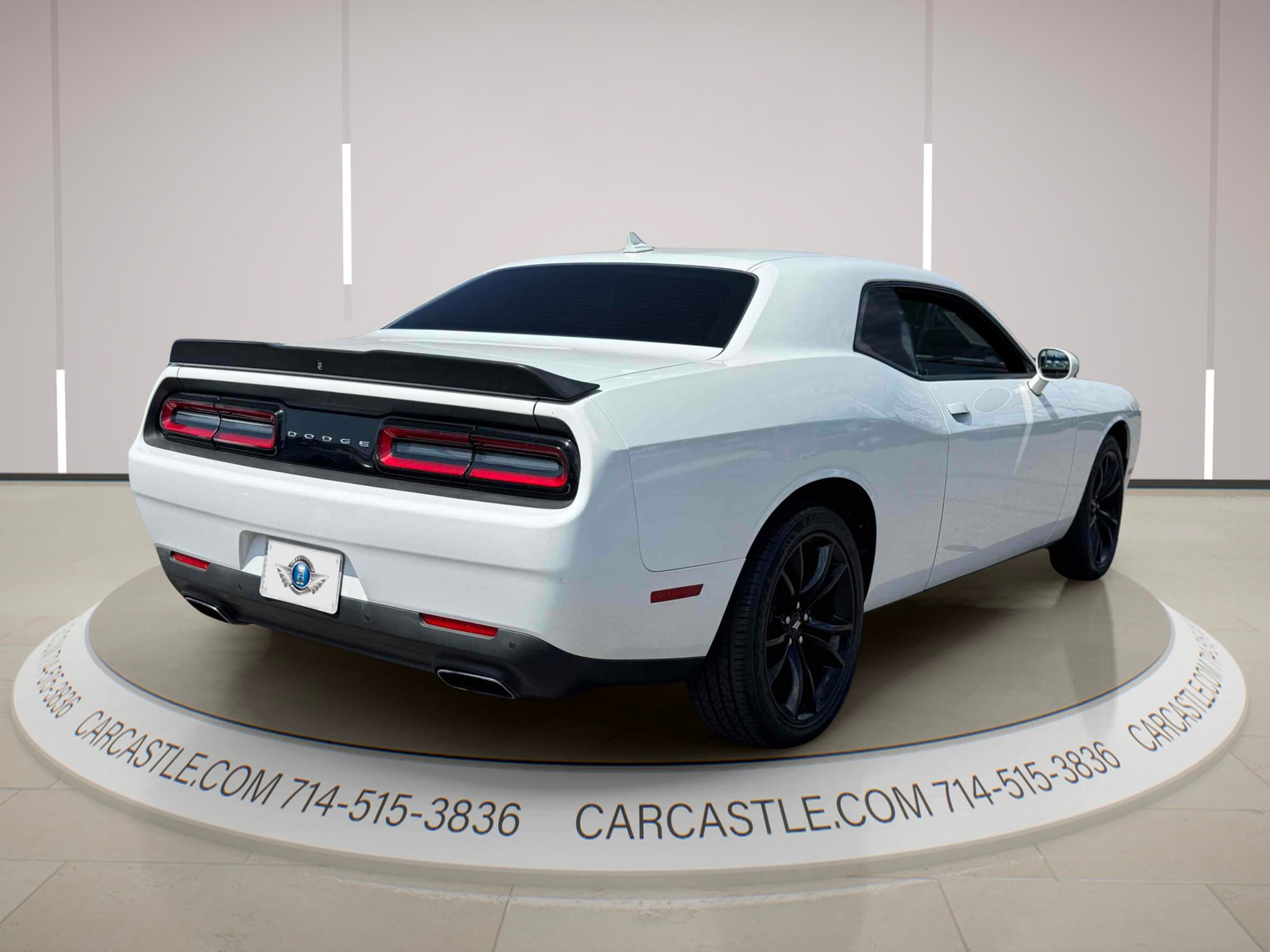Used 2018 Dodge Challenger SXT Plus RWD image 5