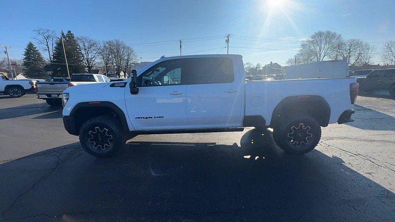 New 2026 GMC Sierra 2500 AT4X w/ LPO, Black Badging Package image 5