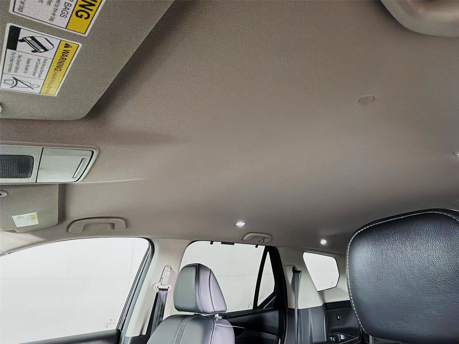 Used 2023 Honda Pilot EX-L image 5