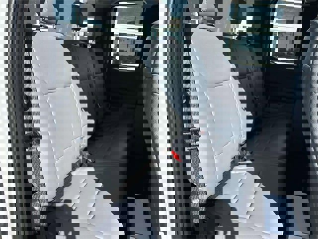New 2026 Ford F250 XL w/ XL Chrome Package image 10