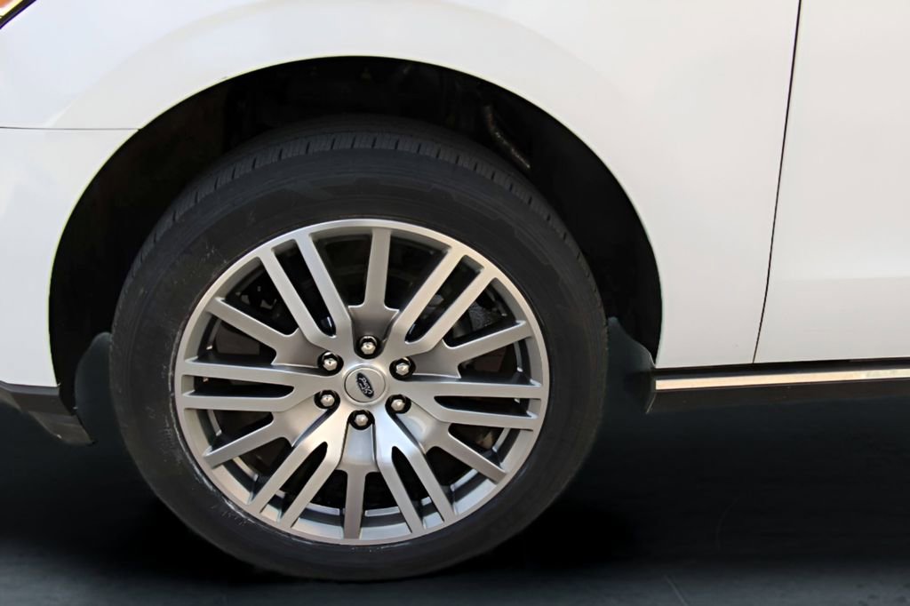 Used 2024 Ford Expedition Max Limited image 10