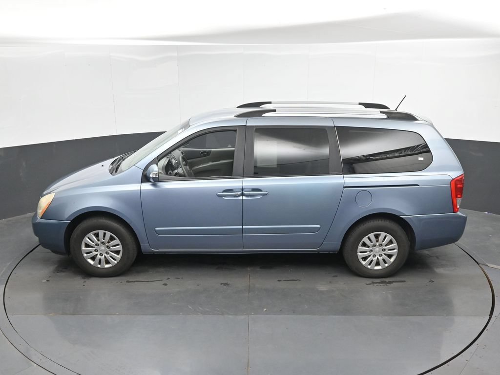 Used 2012 Kia Sedona LX FWD image 30
