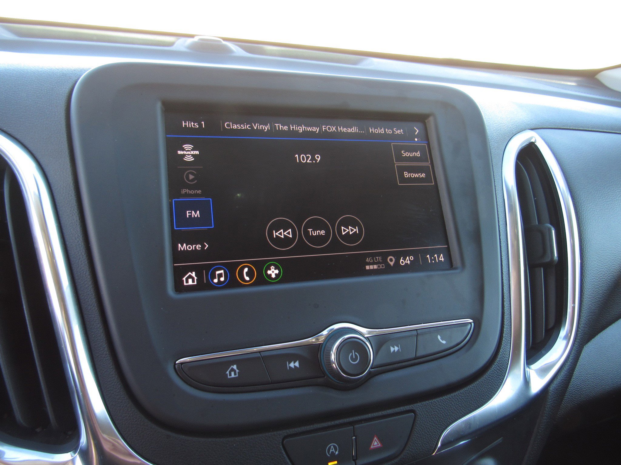 Used 2024 Chevrolet Equinox LT image 20