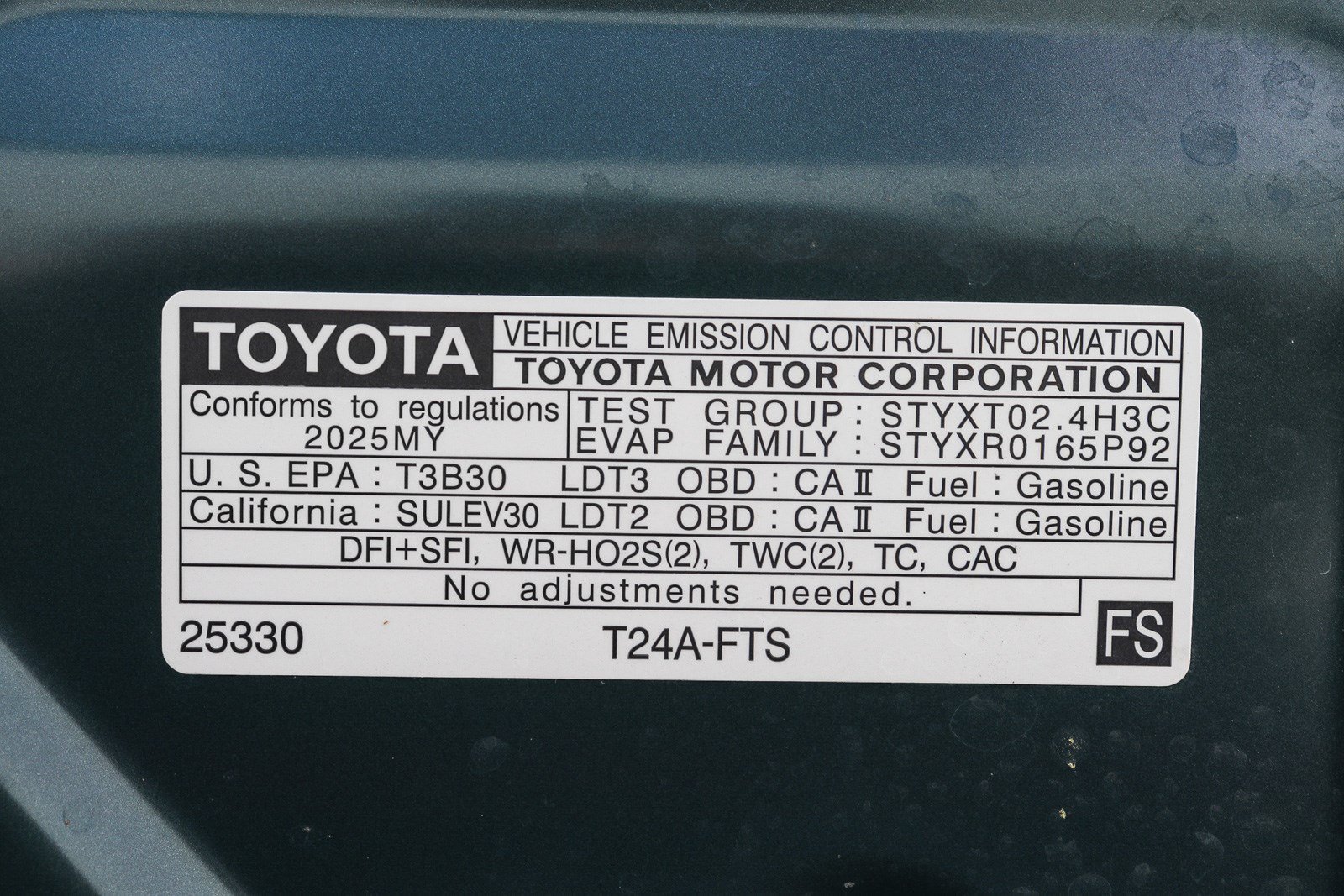 Certified 2025 Toyota 4Runner TRD Off-Road AWD/4WD image 29