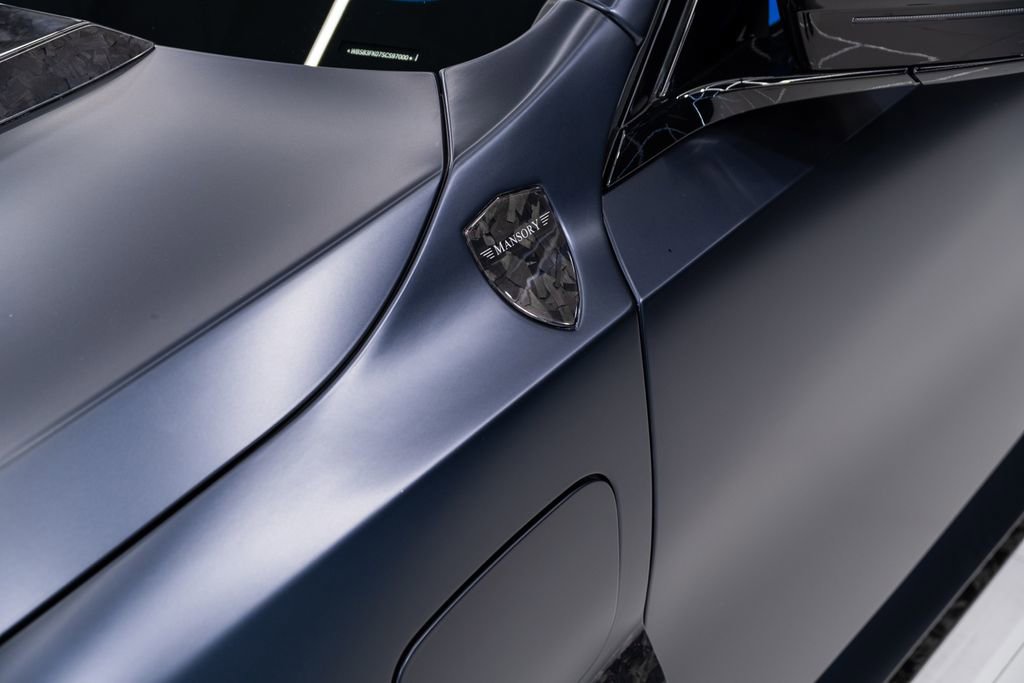 Used 2025 BMW M5 image 24