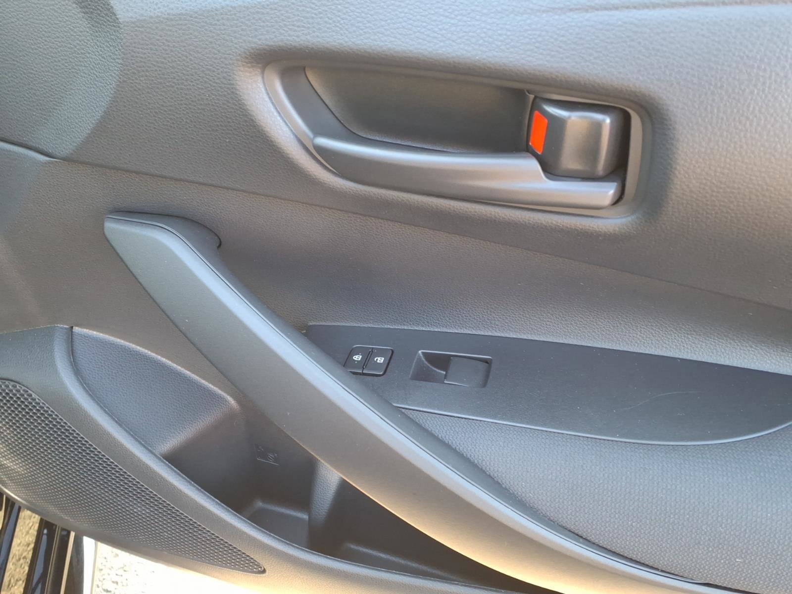 Certified 2023 Toyota Corolla LE image 7