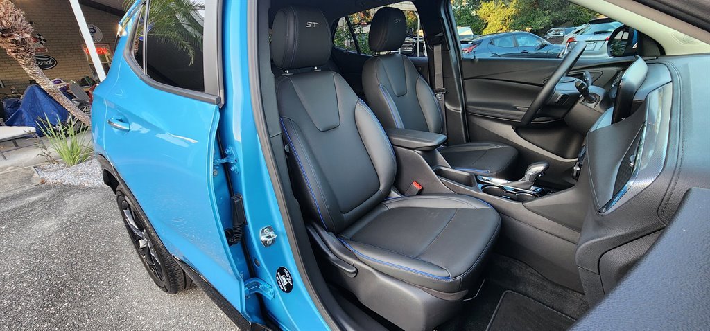 Used 2025 Buick Encore GX Sport Touring image 27