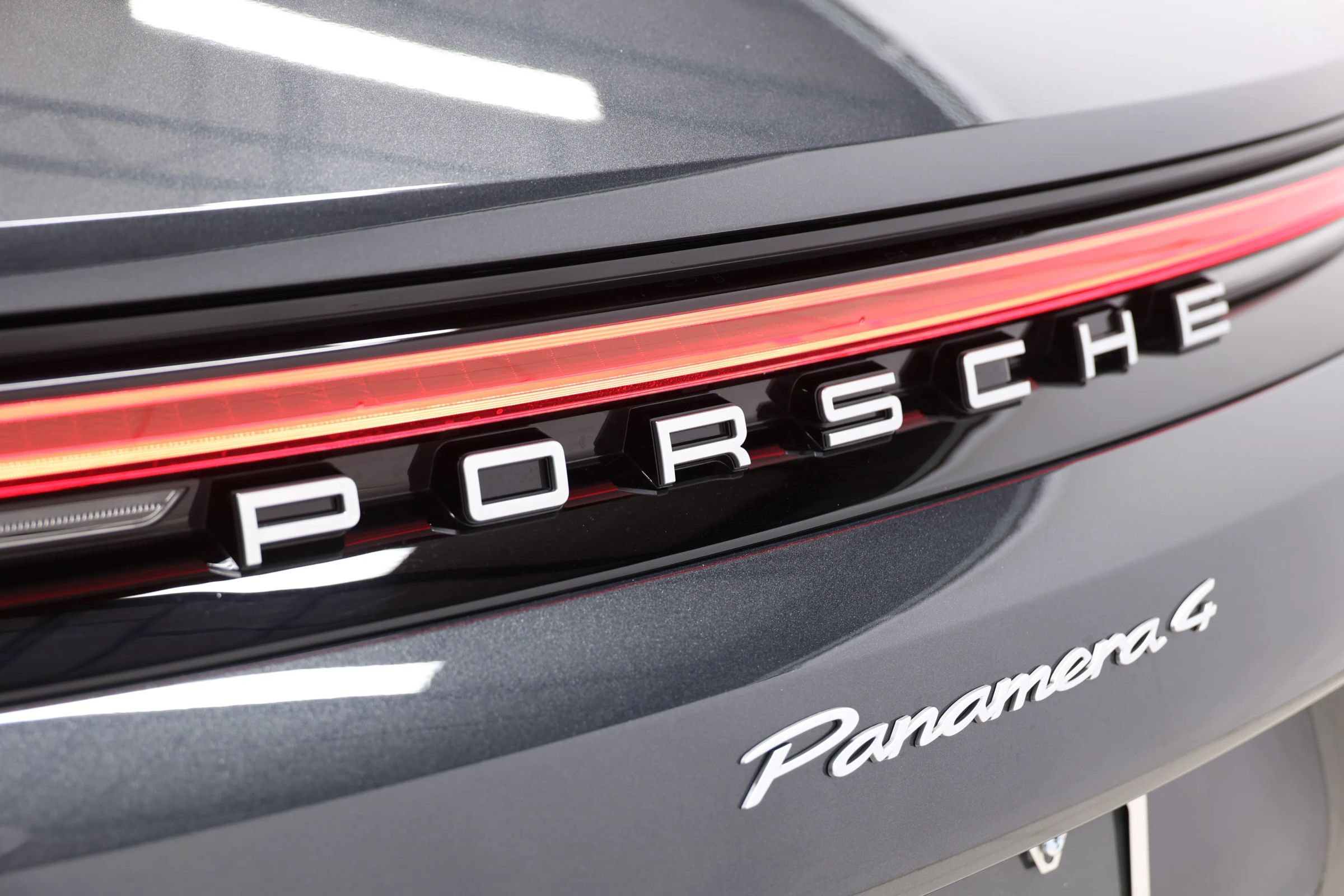 Used 2026 Porsche Panamera 4 w/ Premium Package AWD/4WD image 74