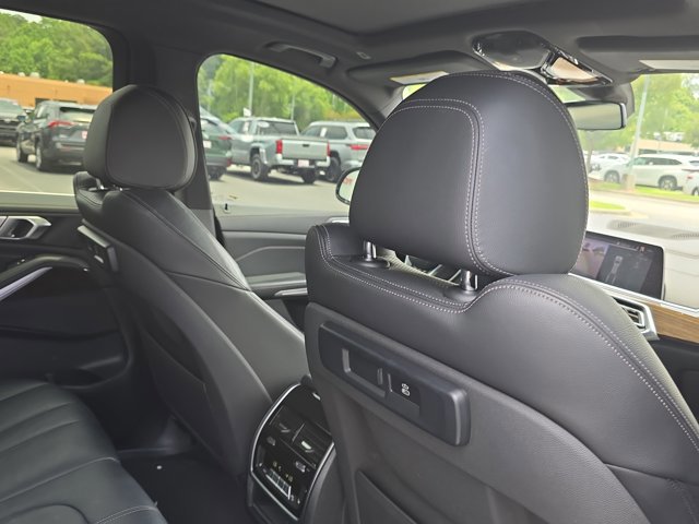 Used 2019 BMW X5 xDrive40i w/ Premium Package 2 AWD/4WD image 22