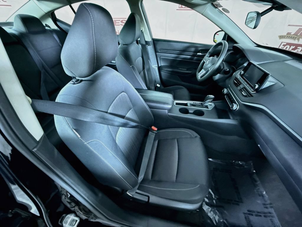 Certified 2022 Nissan Altima 2.5 S FWD image 29